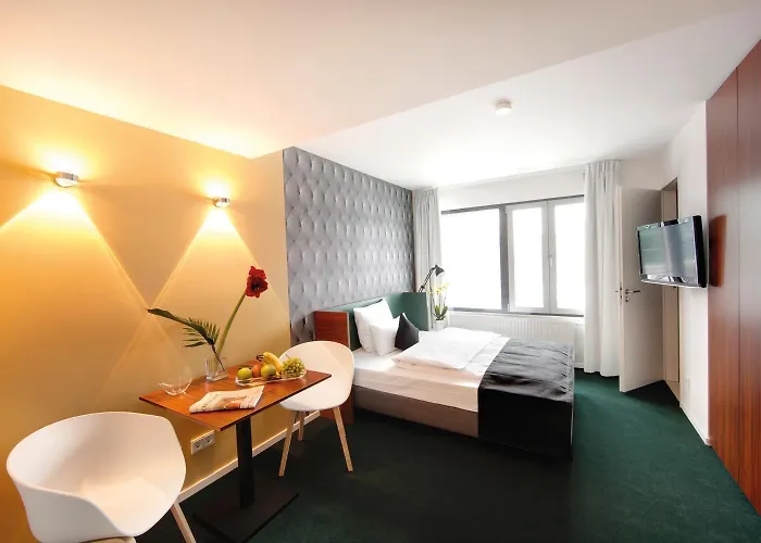 Pandion Boardinghouse Aparthotel 4*